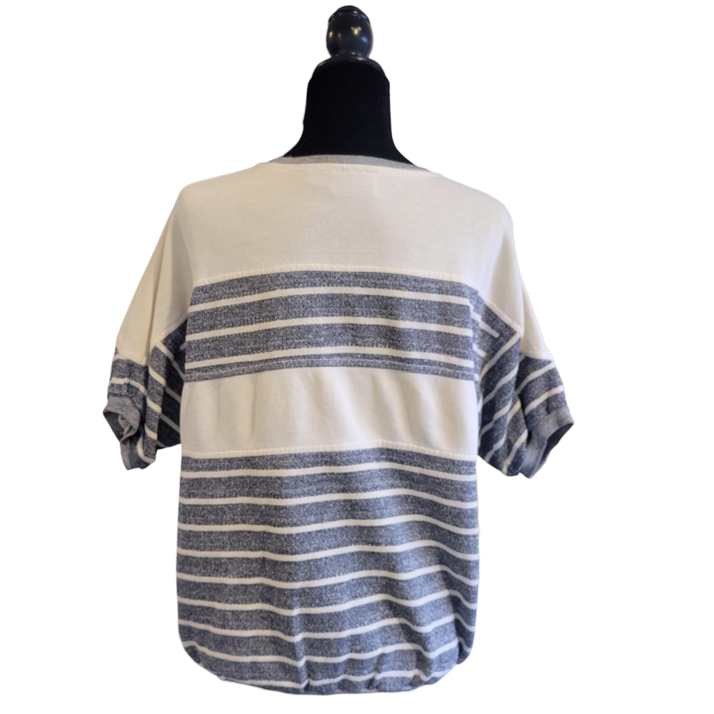 Authentic Vintage Givenchy Mock Neck Short Sleeve Sweatshirt Size M Cream Gray - Picture 3 of 6